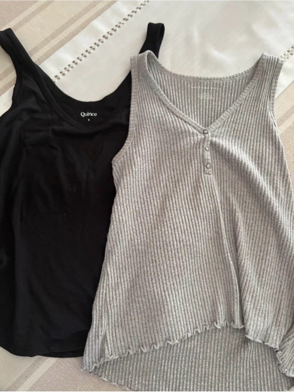 Quince NWOT Sleep Tank Top Black and Aerie Gray Ribbed Soft PJ Tank Top Small